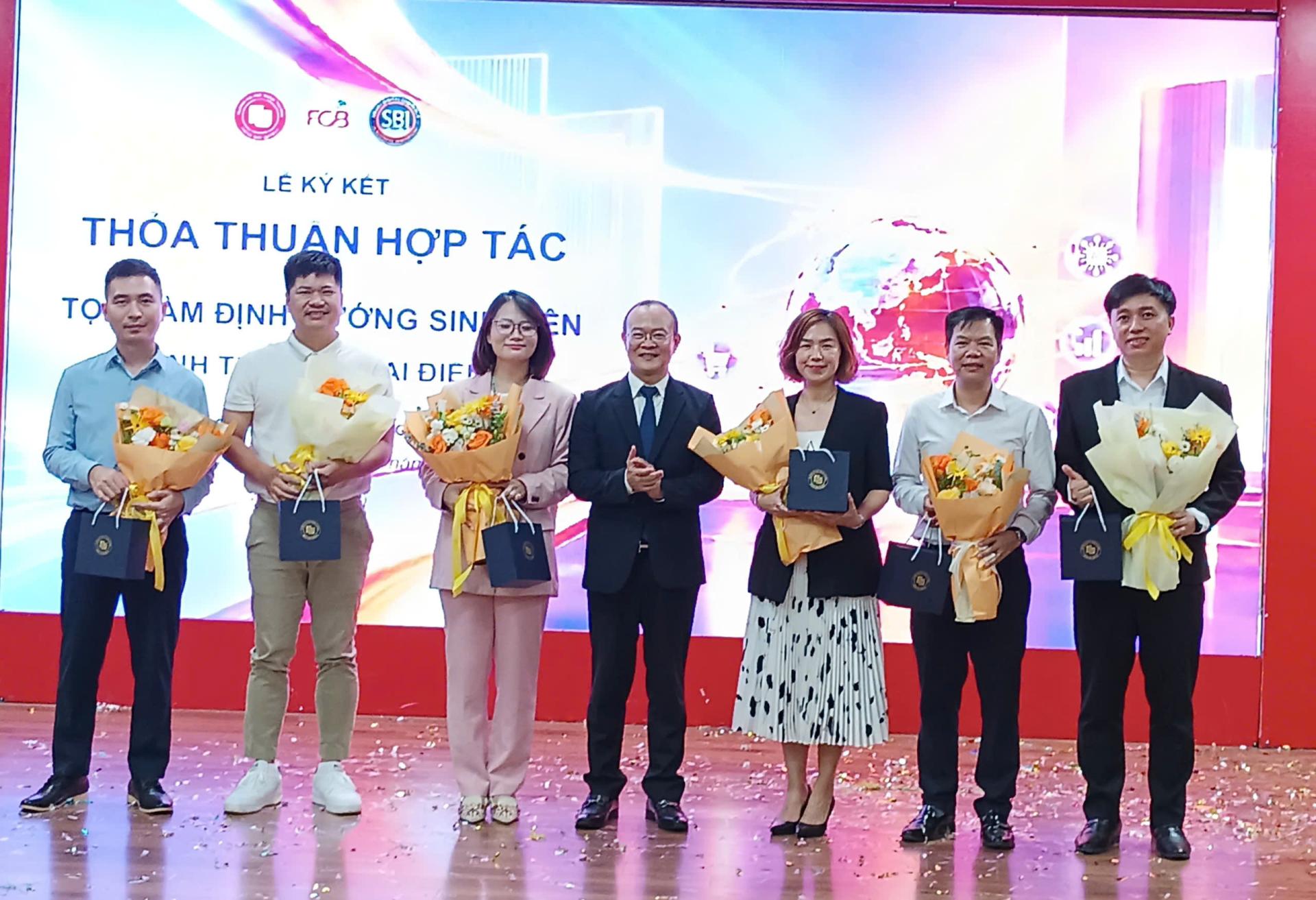 Cục Thương mại điện tử đẩy mạnh hợp tác Nhà nước - Nhà trường - Doanh nghiệp, thúc đẩy phát triển nhân lực chất lượng cao cho thương mại điện tử